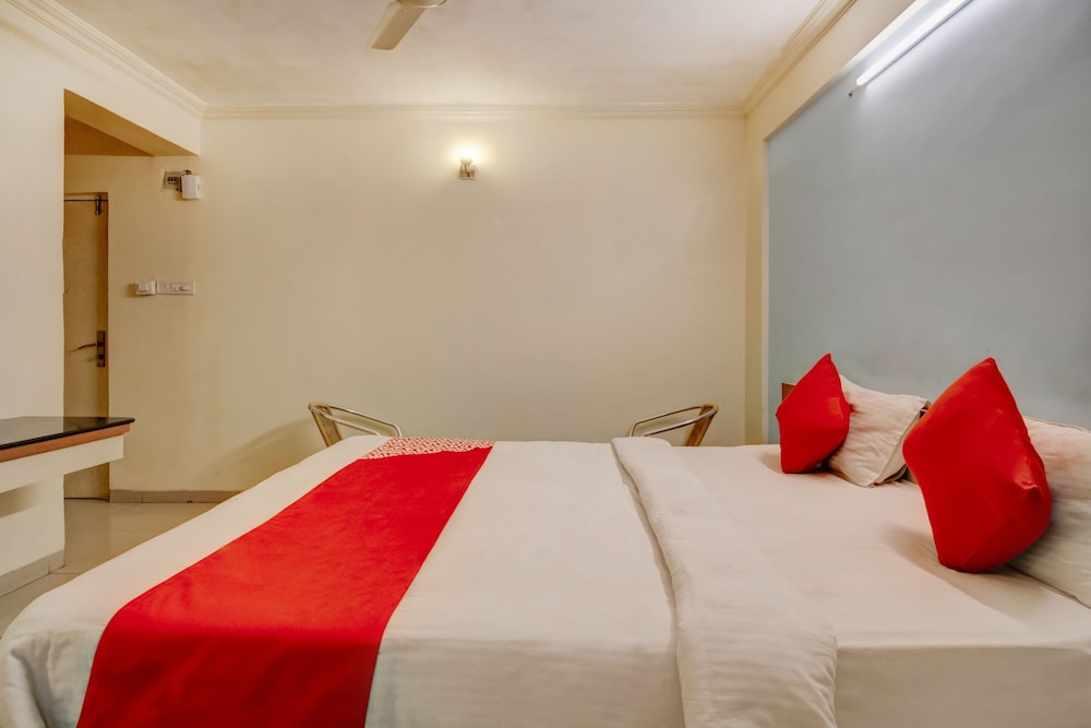Double Or Twin Room photo 3