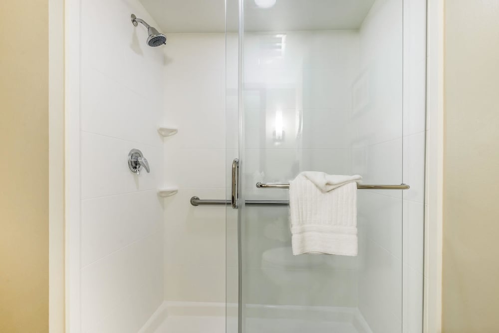 Suite, Multiple Beds, Non Smoking photo 3