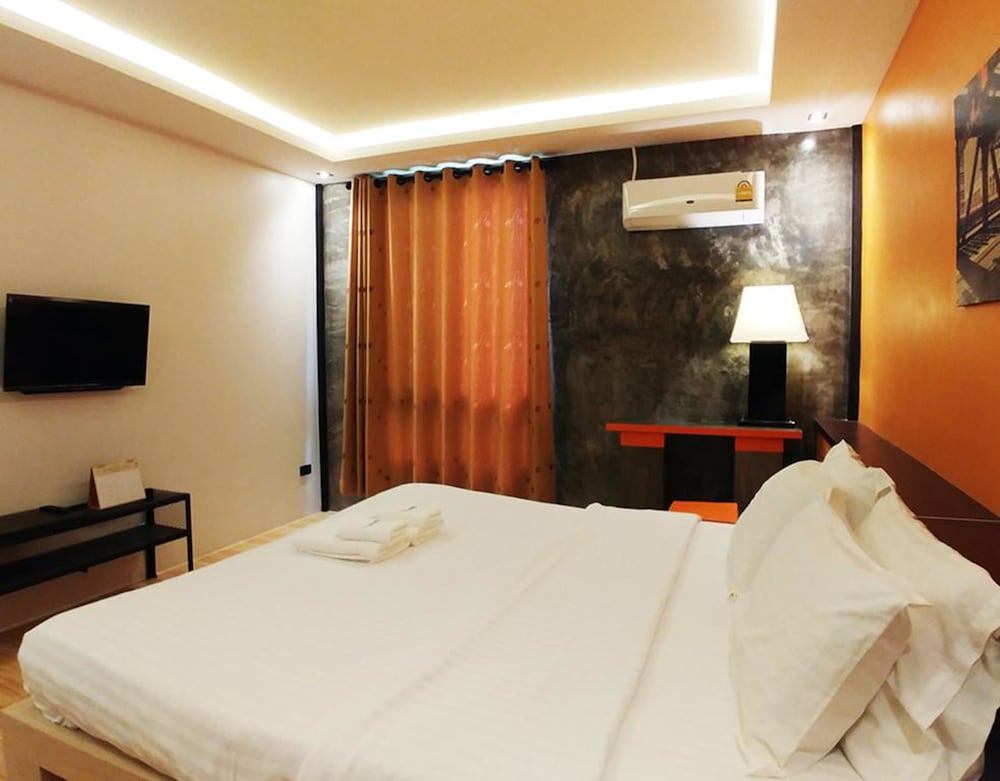 Standard Room with Private Bathroom photo 1