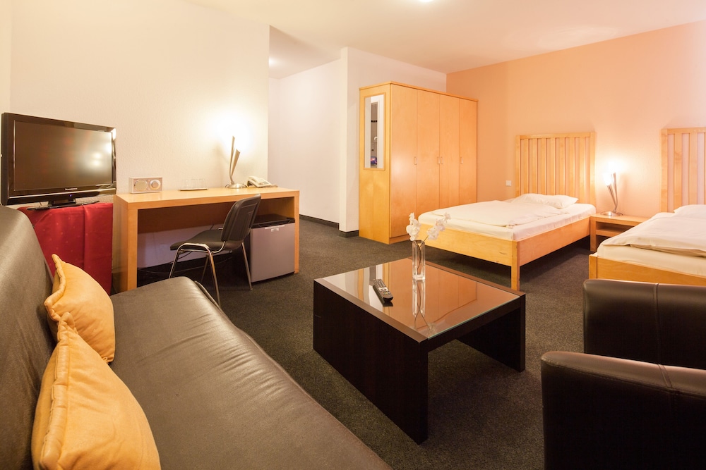 Classic Double Room