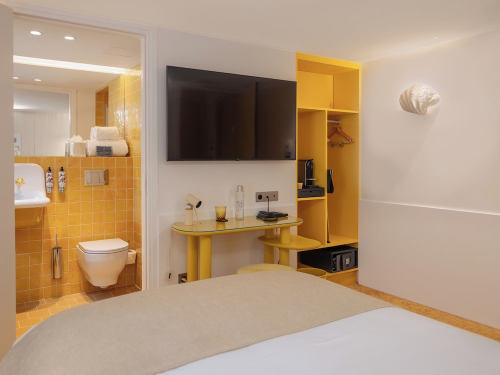 Single Room - Photo 3