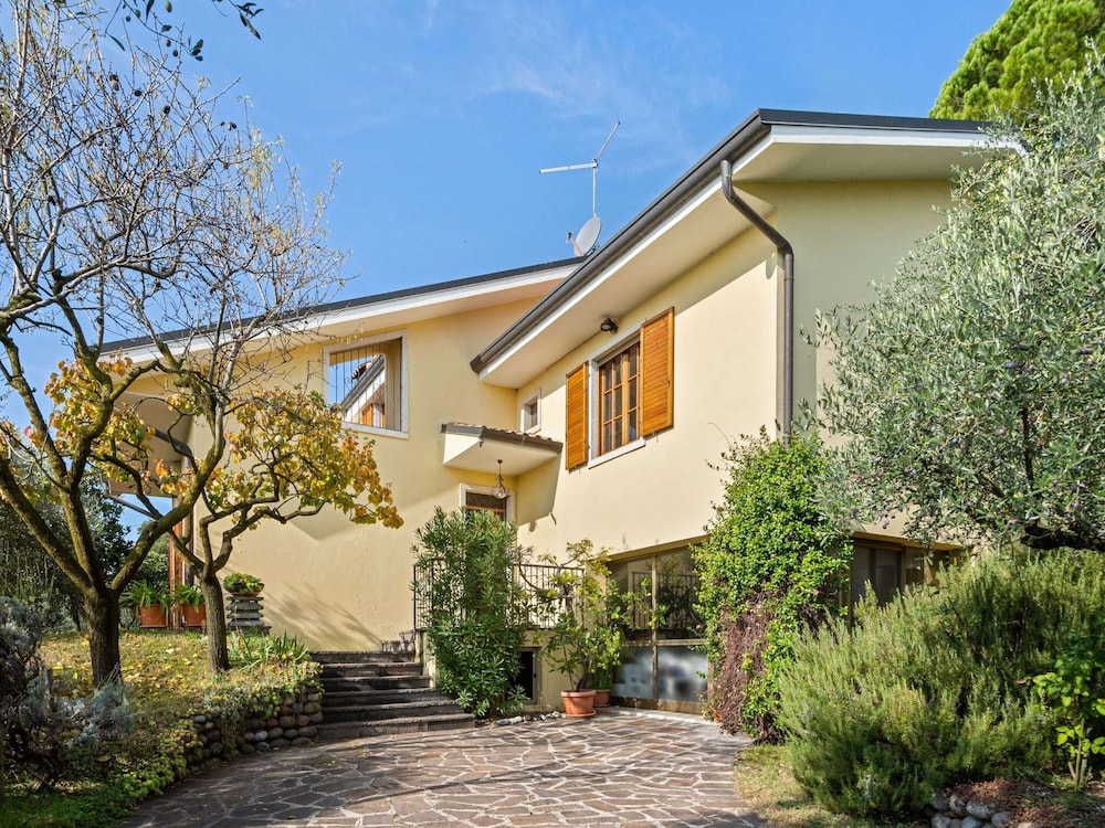 House photo 1