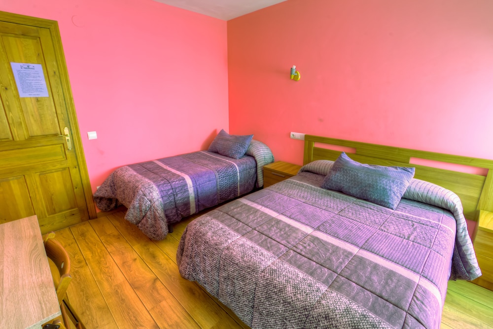 Triple Room - Photo 10