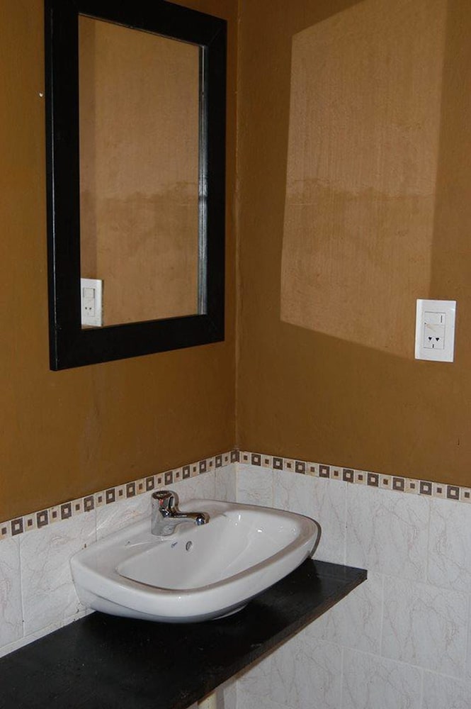 Family House, 3 Bedrooms, Private Bathroom photo 2