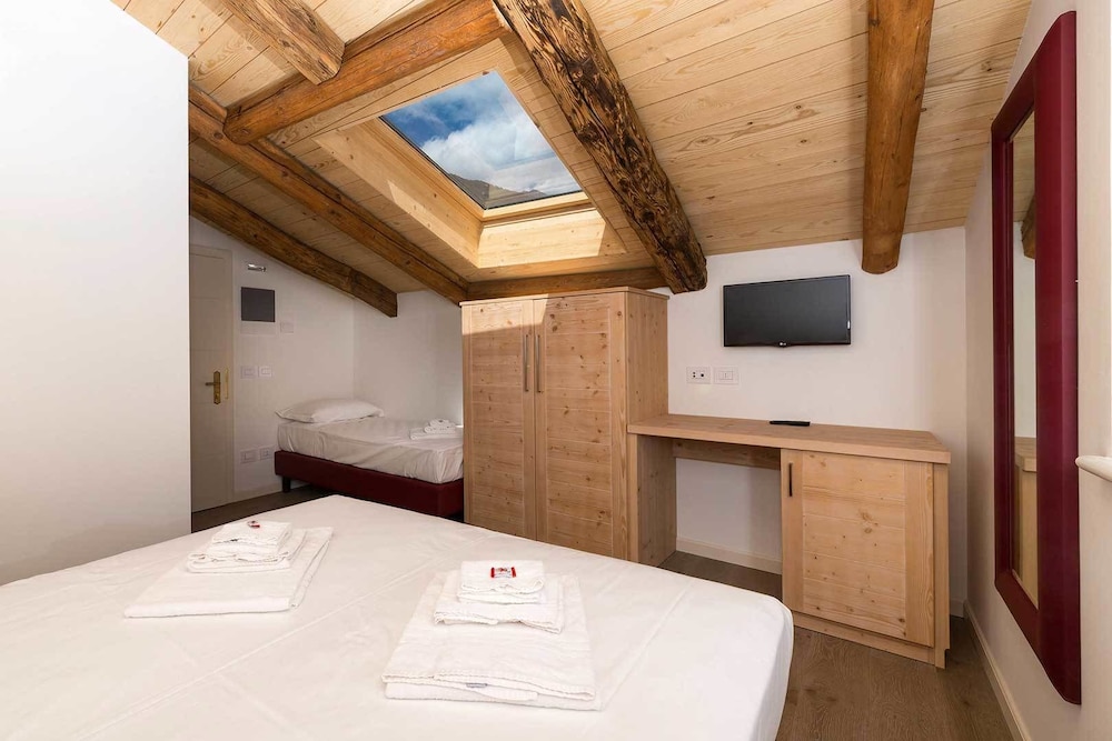 Standard Triple Room photo 1