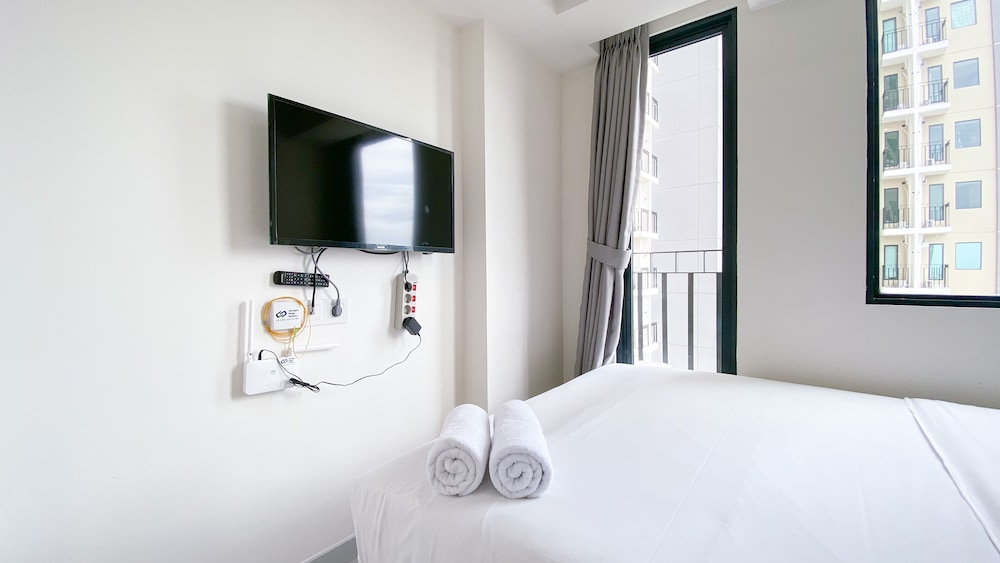 Apartment photo 2