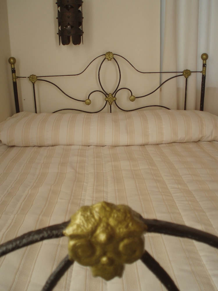 Villa photo 2