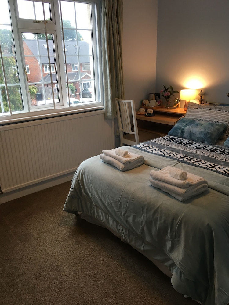 Standard Double Room, Shared Bathroom, Garden View photo 2