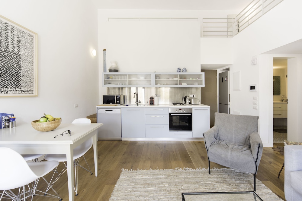 Apartment, 2 Bedrooms, Sea View photo 3