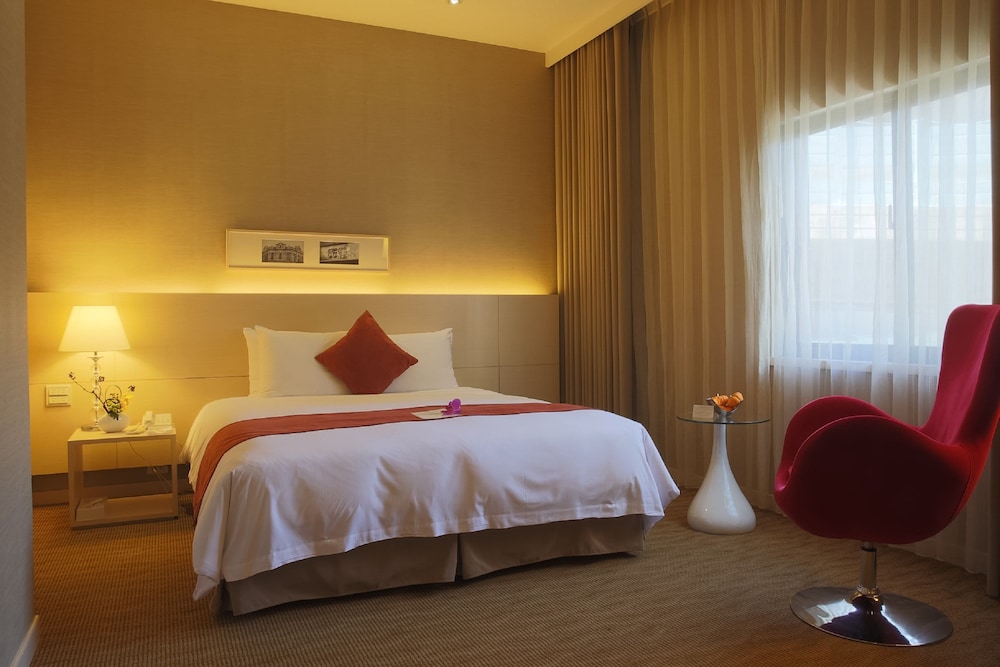 Deluxe Double Room, 1 Double Bed, 2nd Floor photo 3