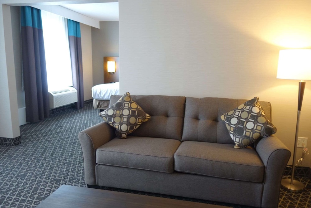 Suite, 1 Bedroom, Non Smoking photo 2