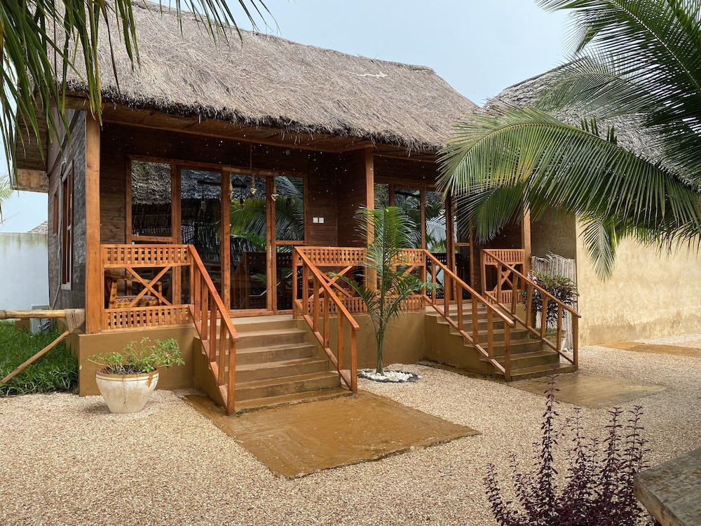 Deluxe Suite with Jacuzzi photo 2