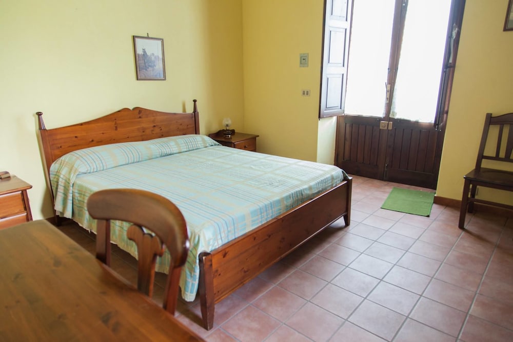 Design Room, 1 Bedroom