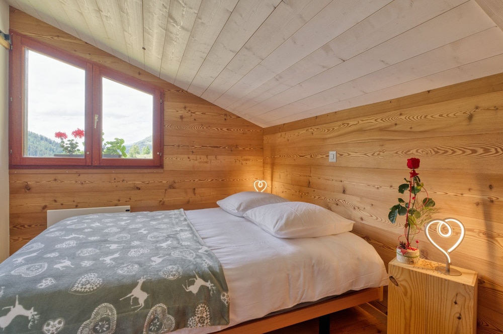 Superior Double Room, Non Smoking, Mountain View photo 2