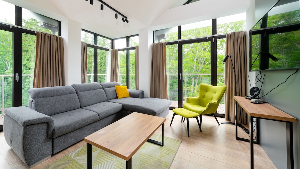Apartment (3118)