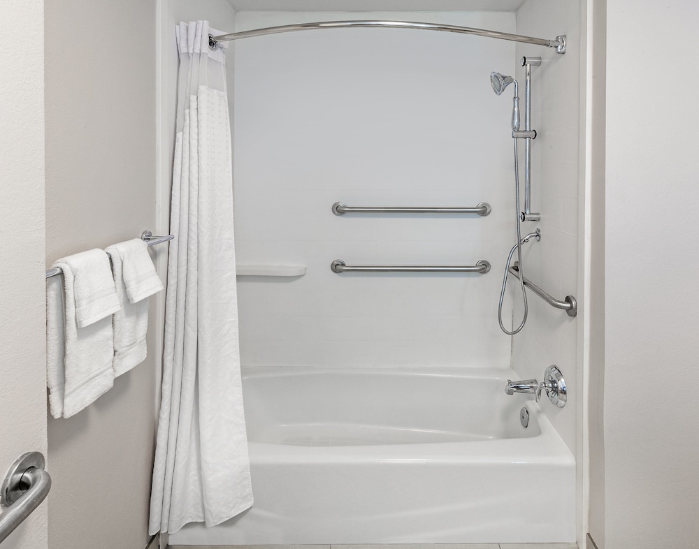 Standard Room, Multiple Beds, Accessible (Communications) - Photo 2