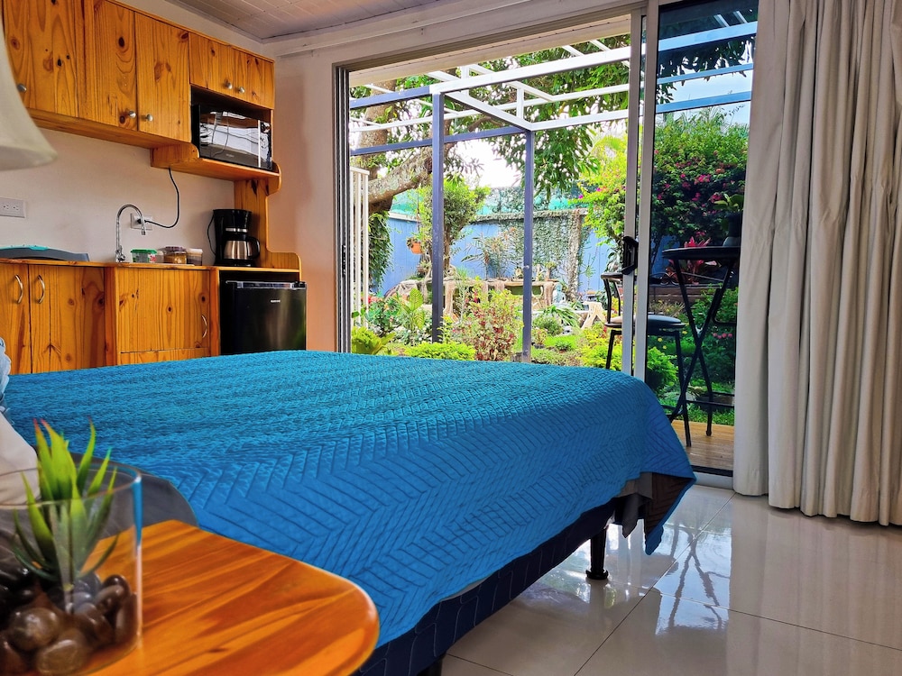 Superior Double Room, 1 Queen Bed, Garden View photo 1