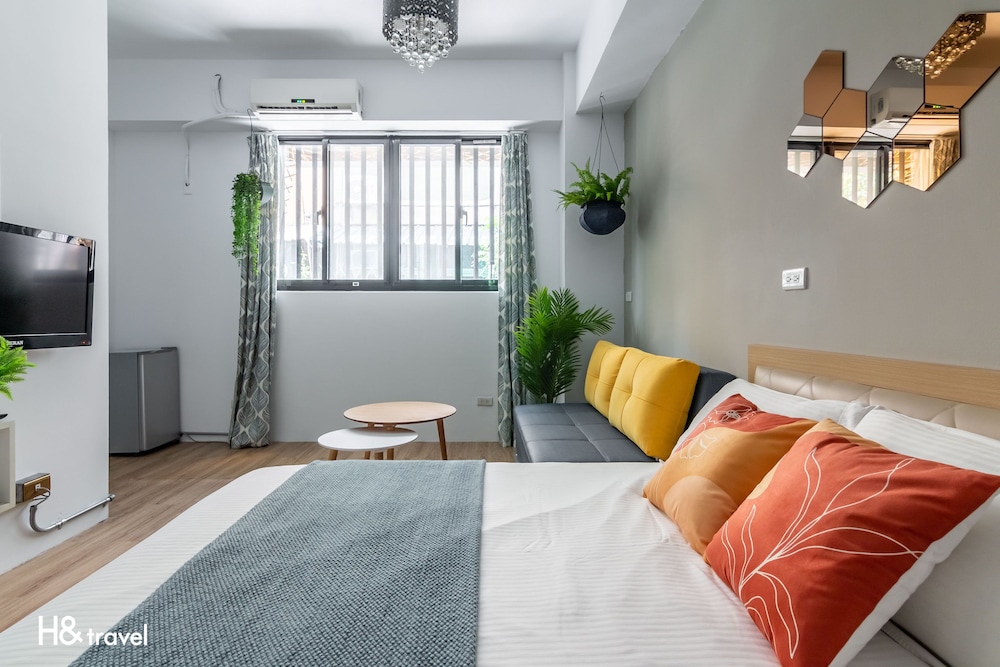 Classic Double Room - Photo 9