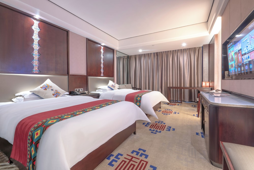 Senior Twin Room, River View