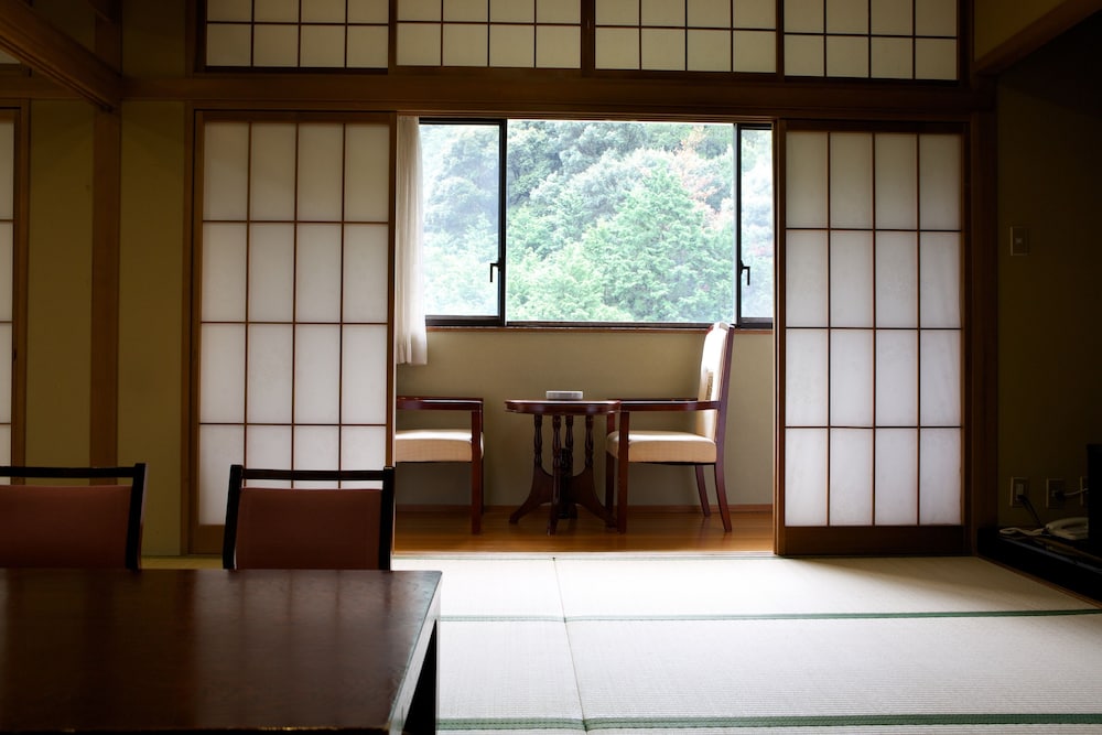 Japanese Style Room (12 tatami), Mountain View photo 2