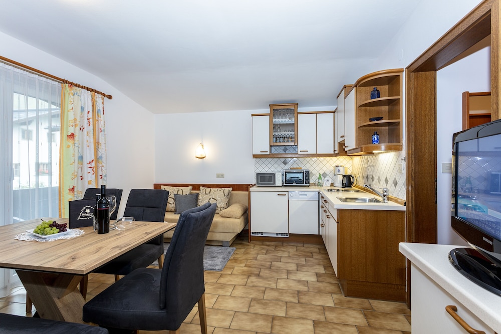 Comfort Condo, 2 Bedrooms, Balcony, Mountain View (Birkenblatt, incl. cleaning fee)