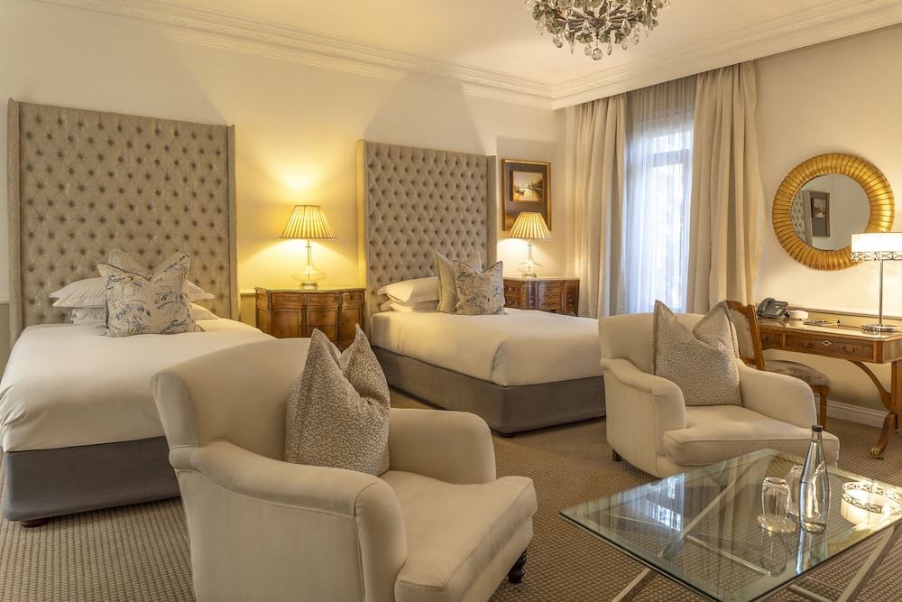 Standard Suite, 1 King Bed