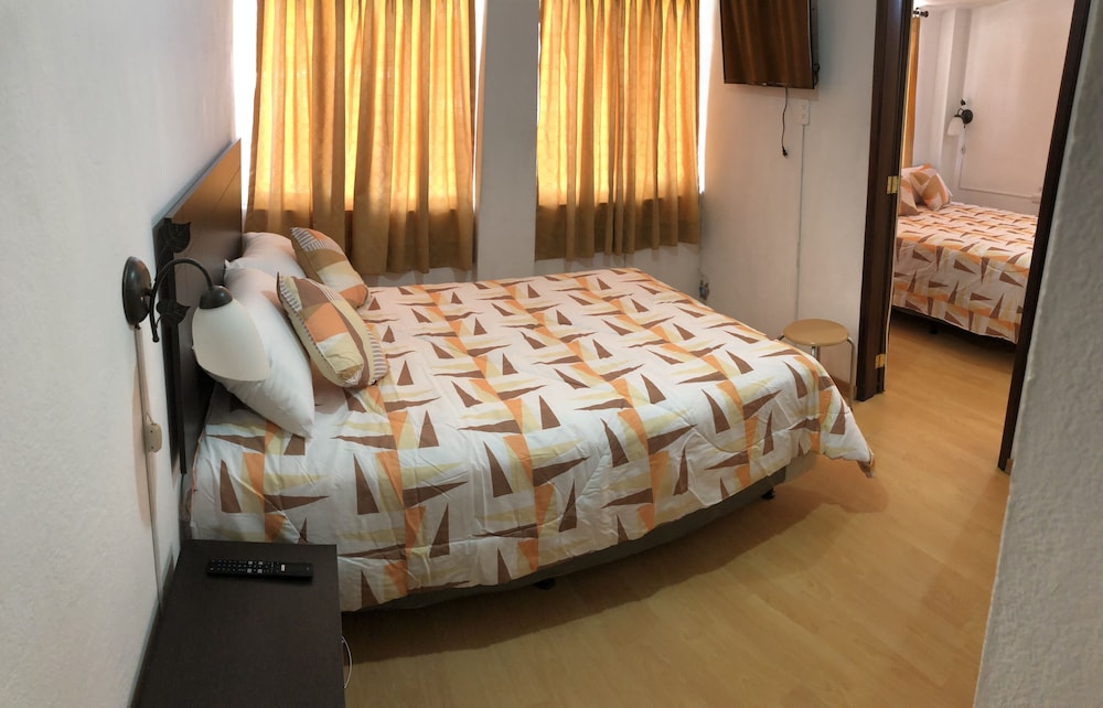 Basic Double or Twin Room photo 2