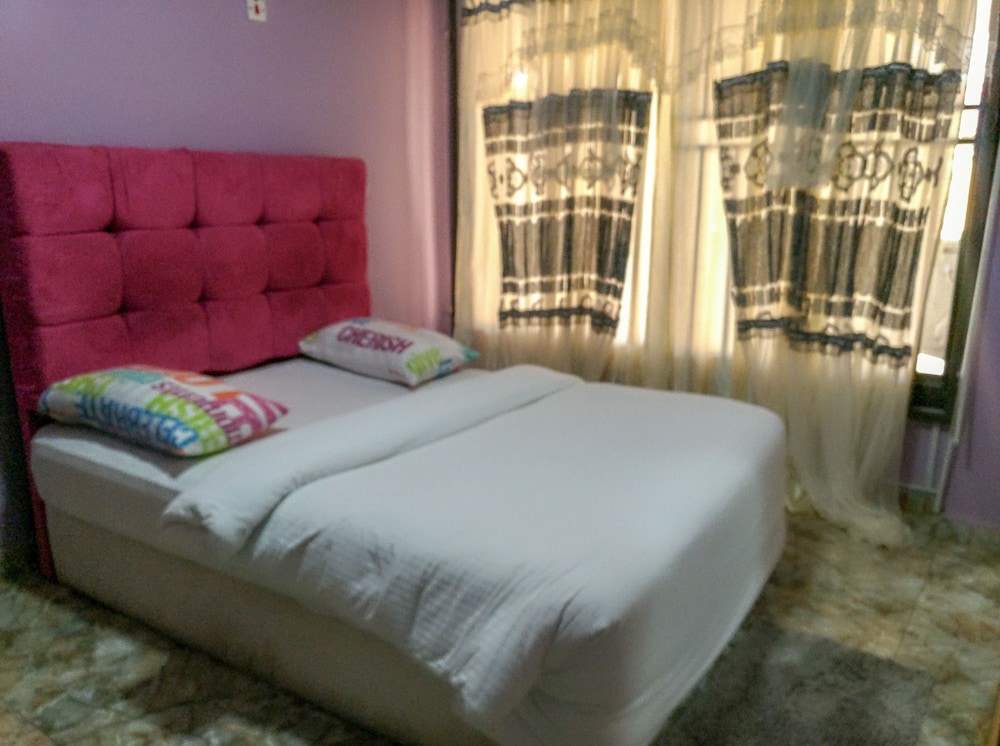 Standard Double Room photo 3