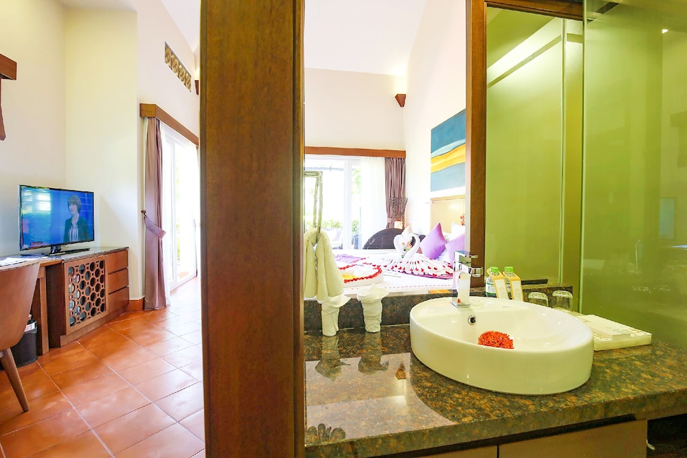 Luxury Garden View Villa photo 3
