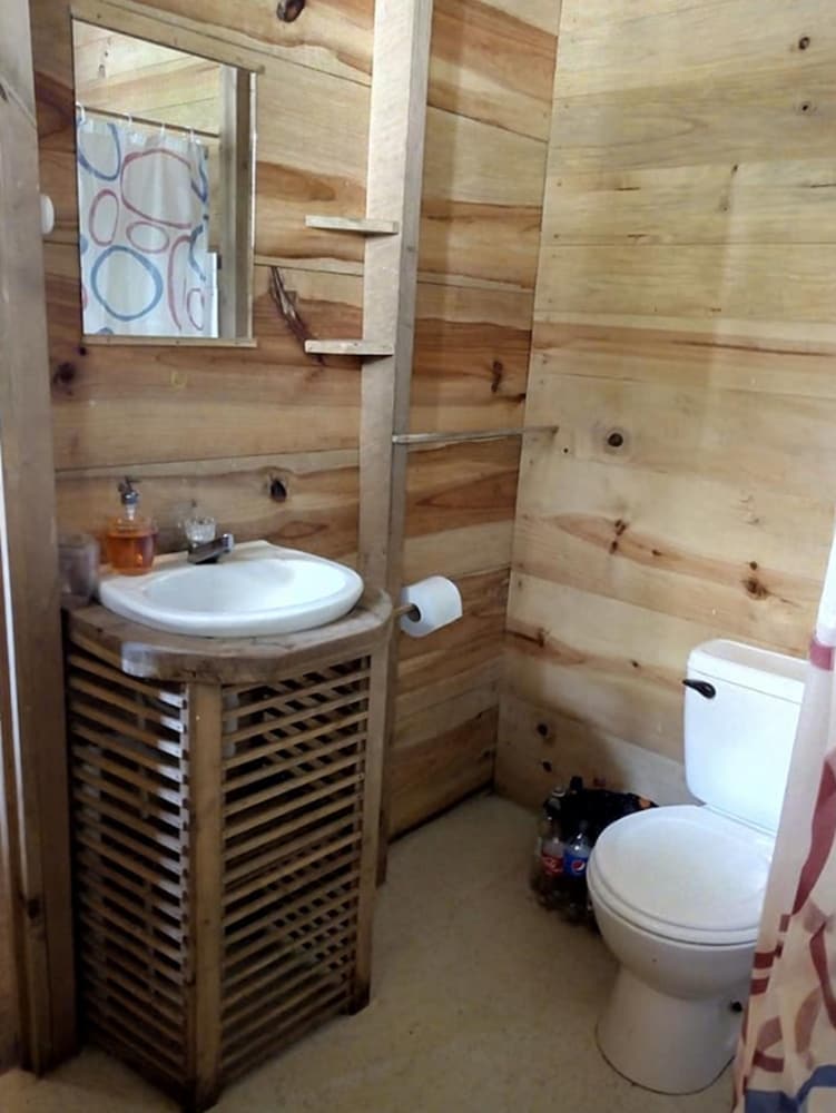 Comfort Quadruple Room, Non Smoking, Garden View (No hot water) photo 3