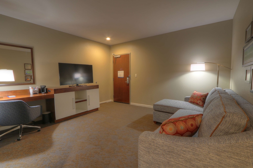 Studio, 2 Queen Beds, Accessible, Bathtub (Balcony) - Photo 1
