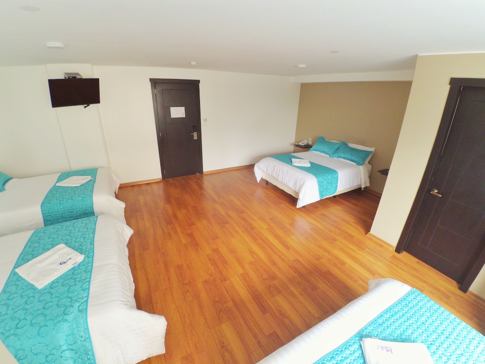 Comfort Triple Room
