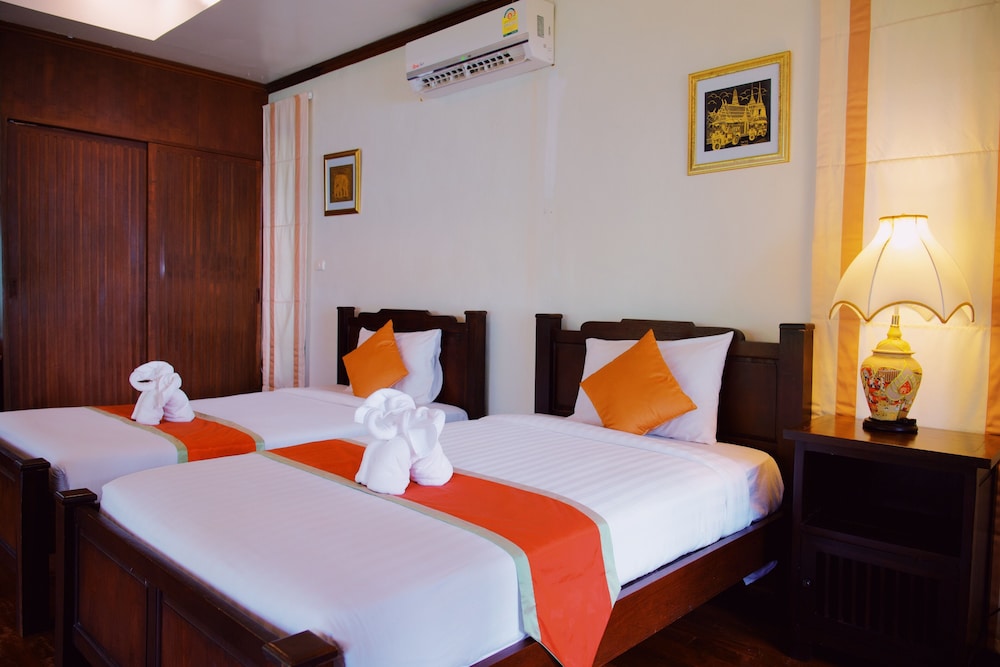 Private Villa Twin Room - Photo 8