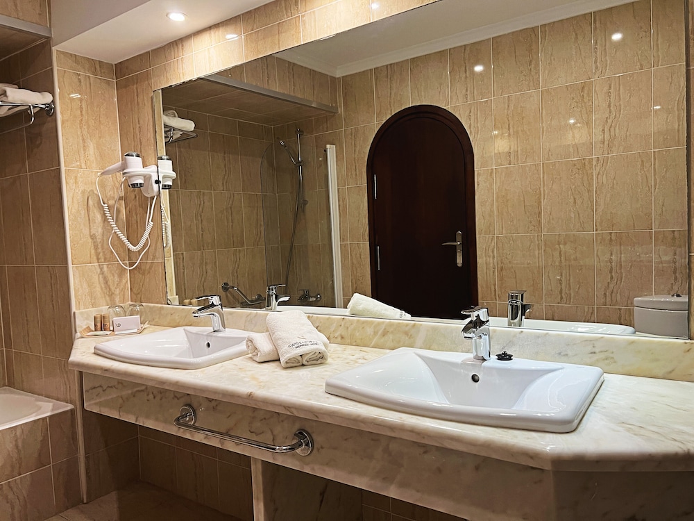 Comfort Triple Room, Terrace - Photo 4