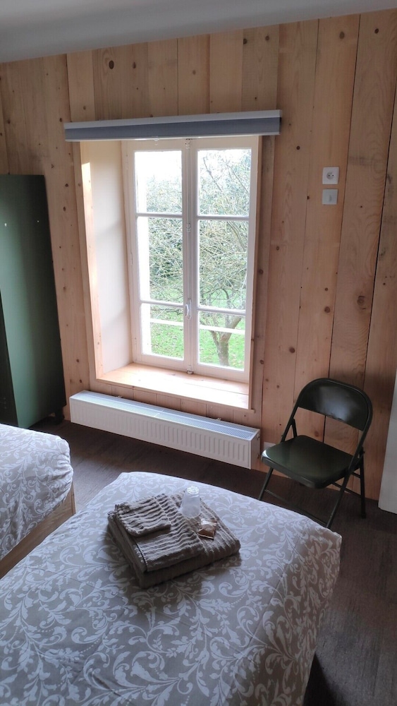 Family Room (HQ 3) photo 3