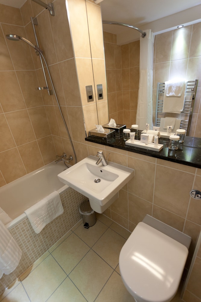 Comfort Room, 1 Double Bed, Non Smoking - Photo 6