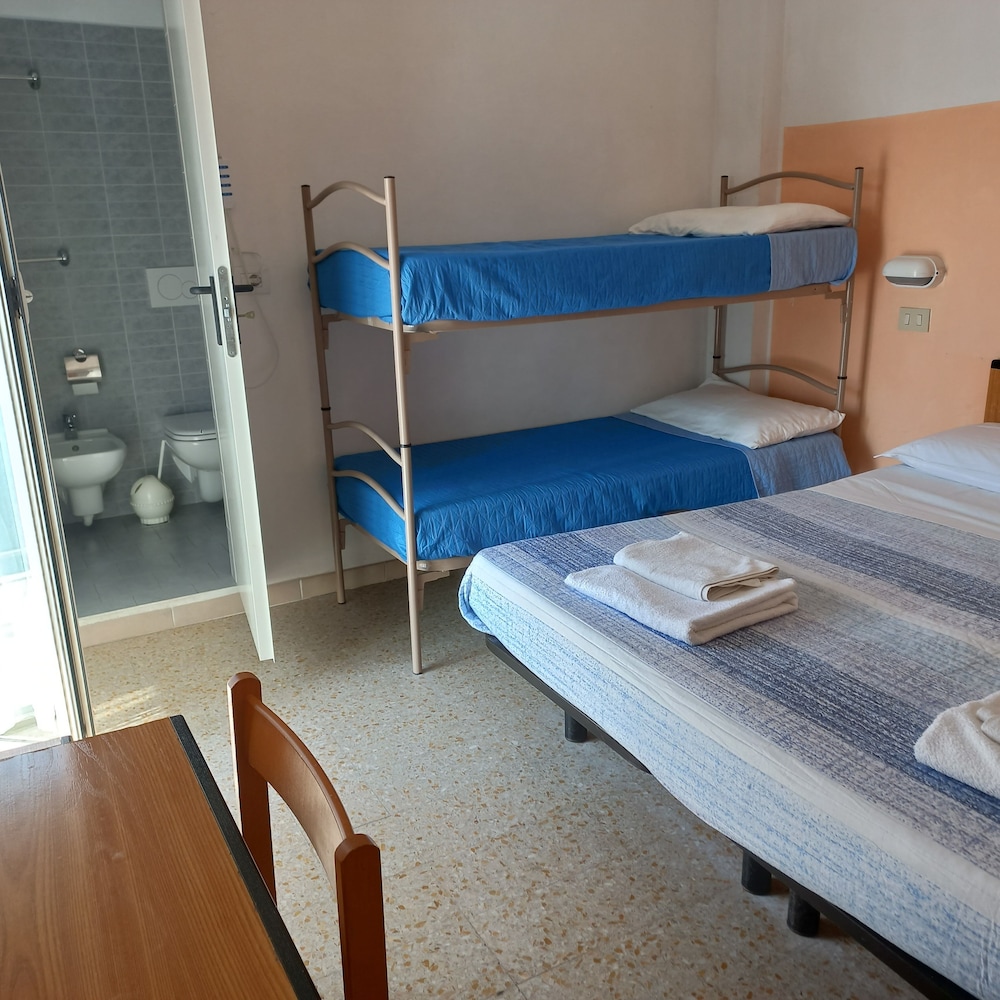 Basic Quadruple Room