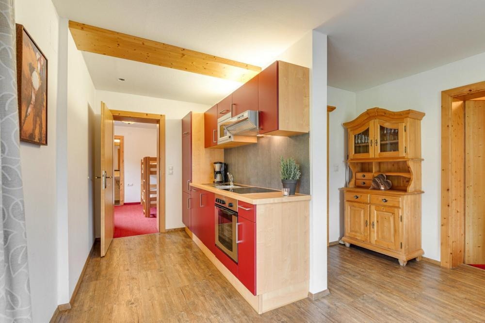 Comfort Apartment, 3 Bedrooms photo 2