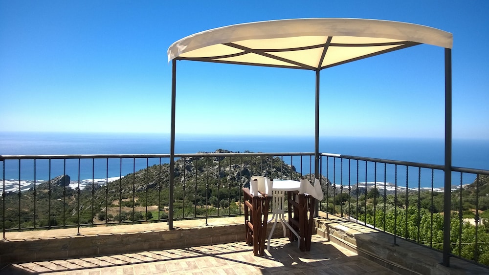 Villa, 1 Bedroom, Sea View (Duplex, Kassiopi) photo 3