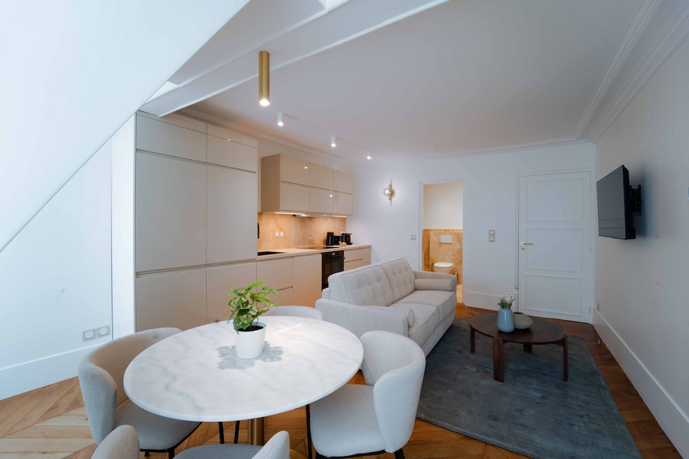 Superior Apartment photo 1