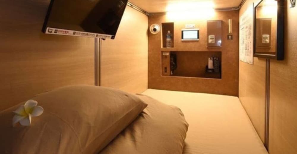 Capsule room Men only for 2 persons - Photo 1