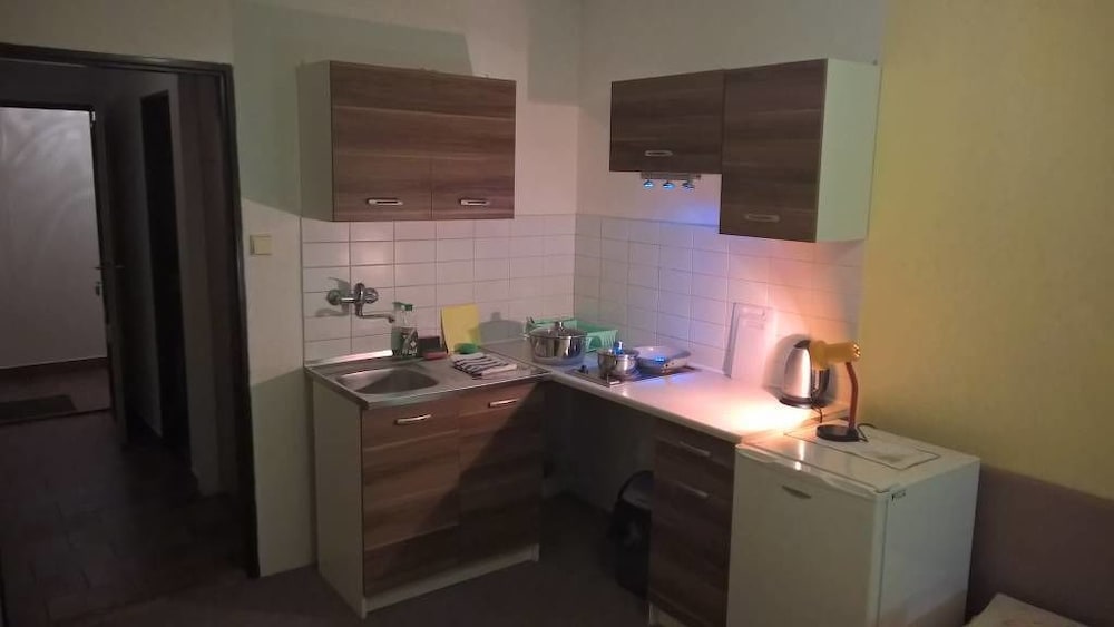 Apartment photo 2