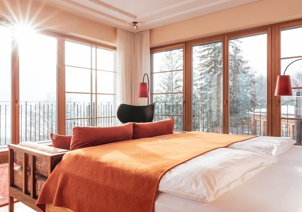 Summit Suite Retreat photo 2