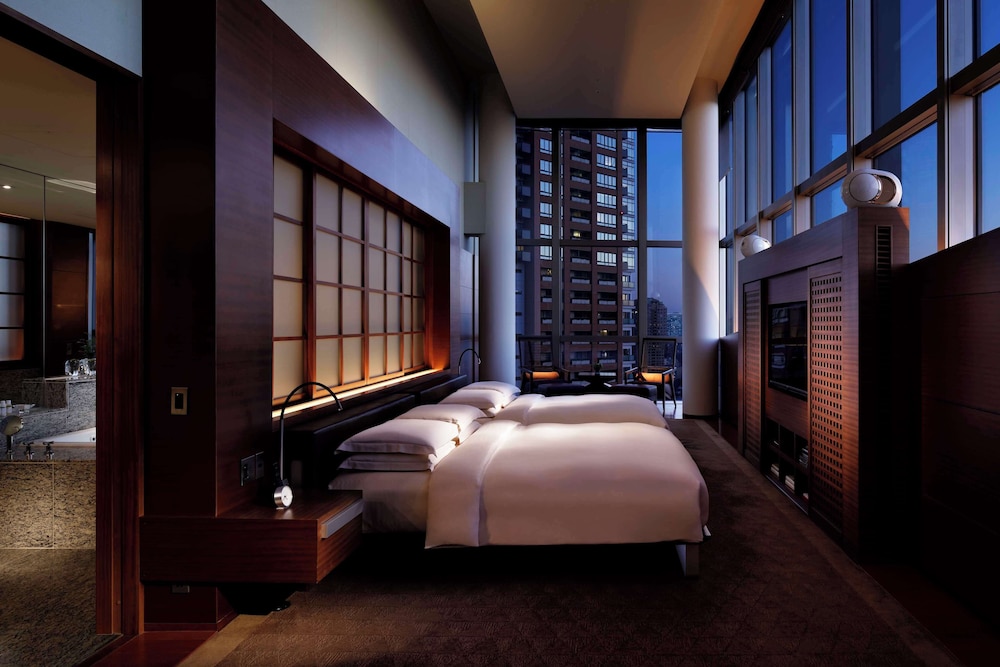 Presidential Suite photo 1
