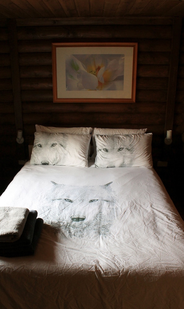 Cabin photo 2