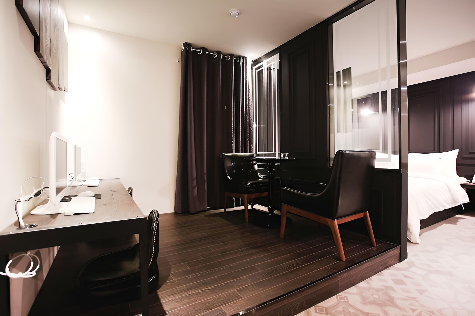 Room (Vip) - Photo 13