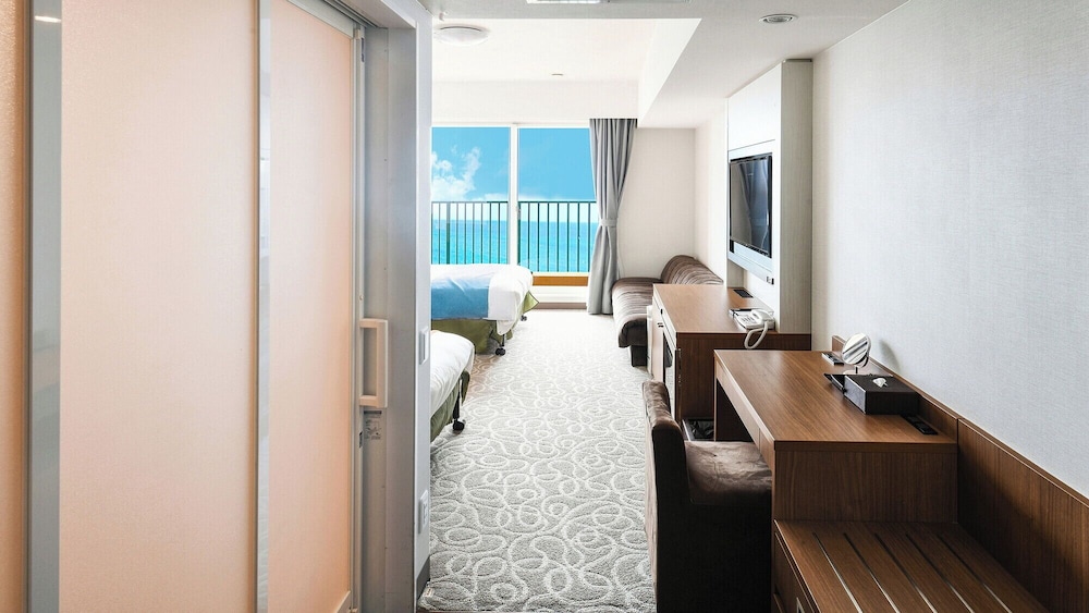 Premium Ocean Front Room (Annex, Non Smoking) - Double Occupancy (2 Beds) - Photo 8