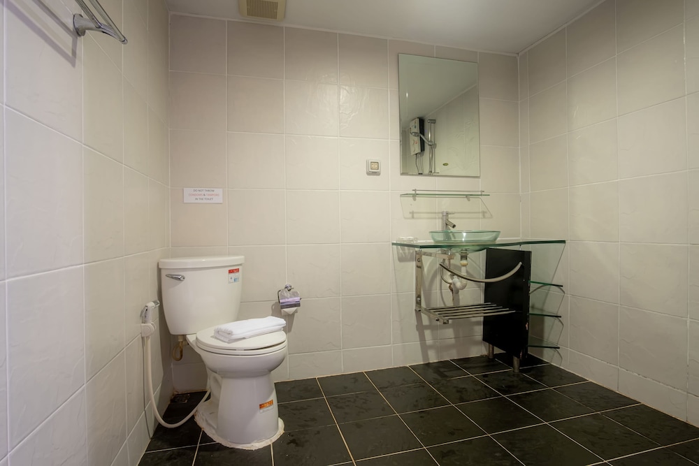Deluxe Double Room, Ocean View - Photo 2