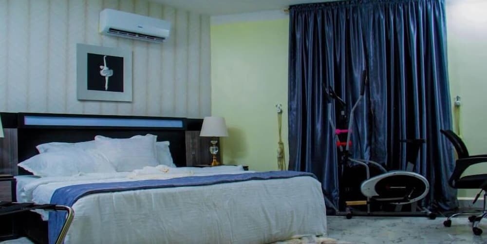 Exclusive Room