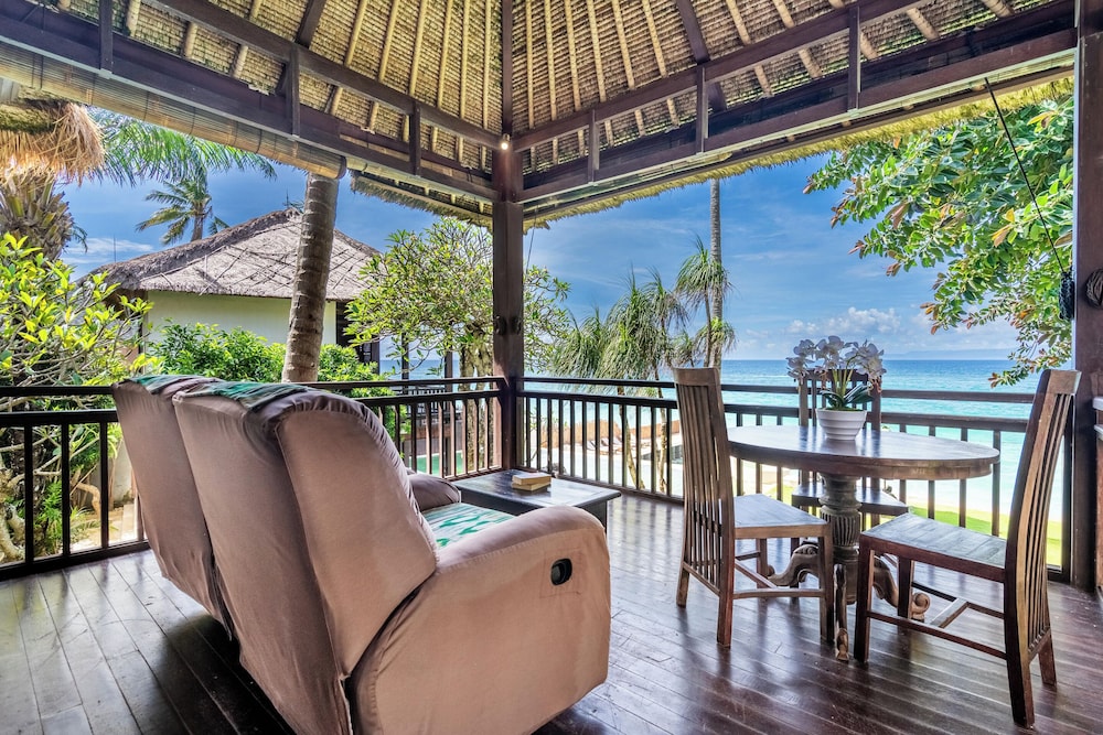 Superior Oceanview Stay - Upper Floor - Photo 1